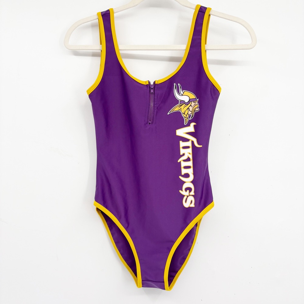 NFL Team Apparel Womens Minnesota Vikings Zip Front Sporty One‎ Piece Swimsuit S